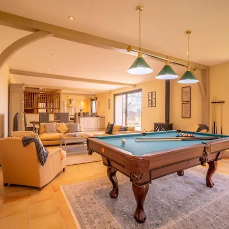 French With Pool & Games Prázdninový dům *